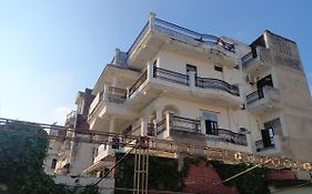 Varuna Palace-Fully Vaccinated Staff